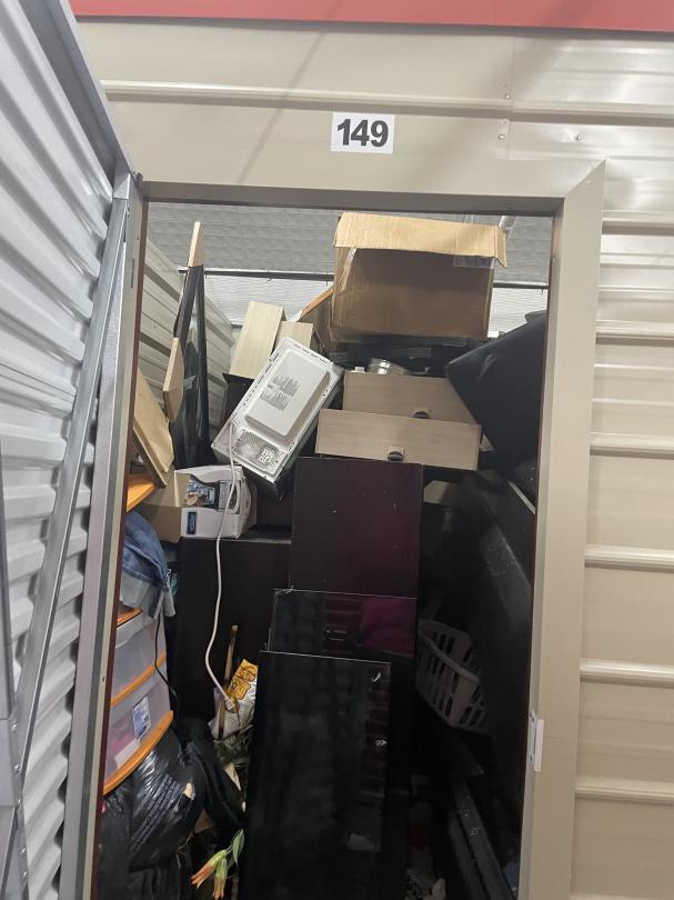 Storage Unit Auction in Hattiesburg, MS at Square Space Storage